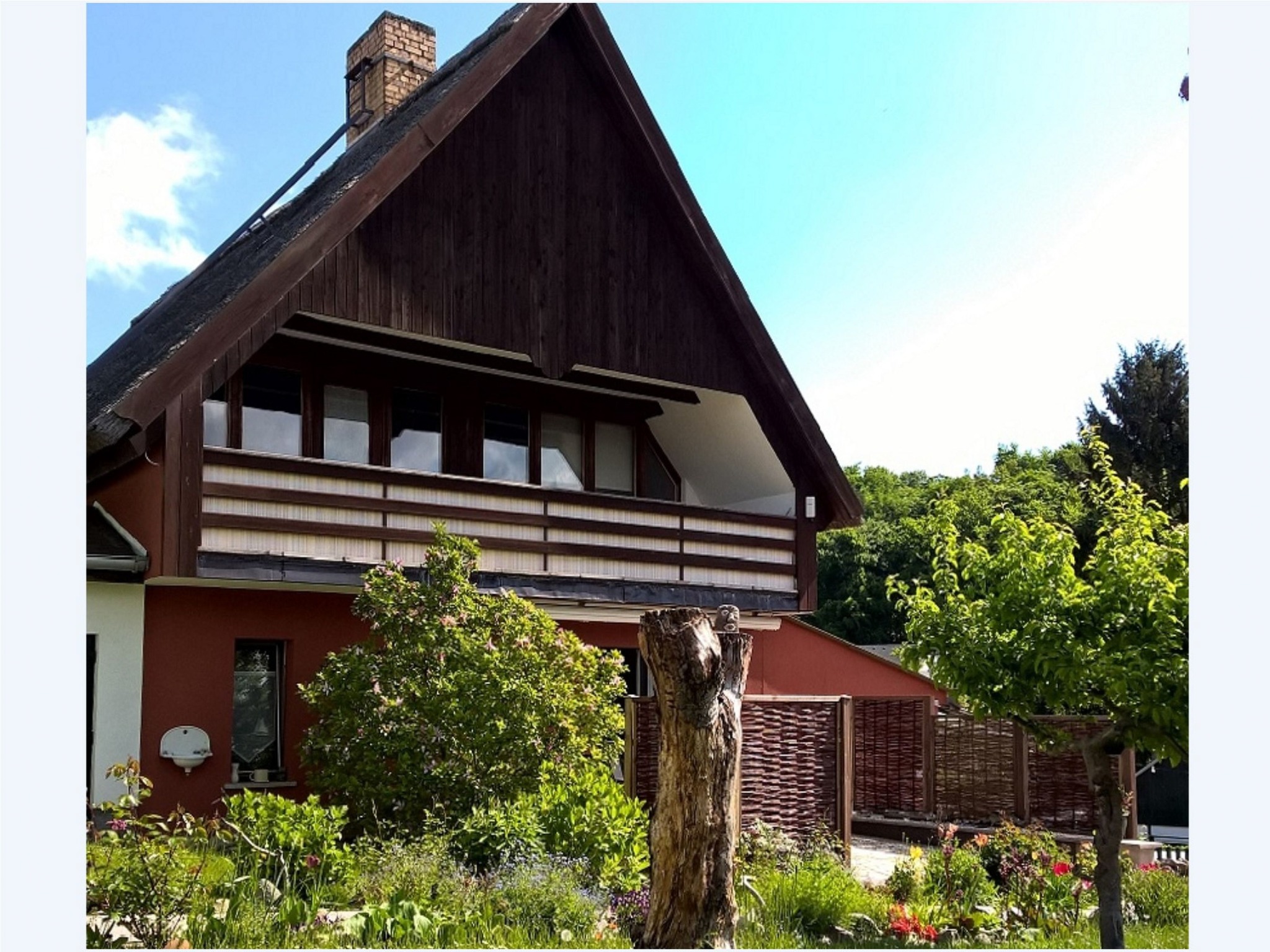 Ferienhaus Gerdi mit Reetdach und Terrasse